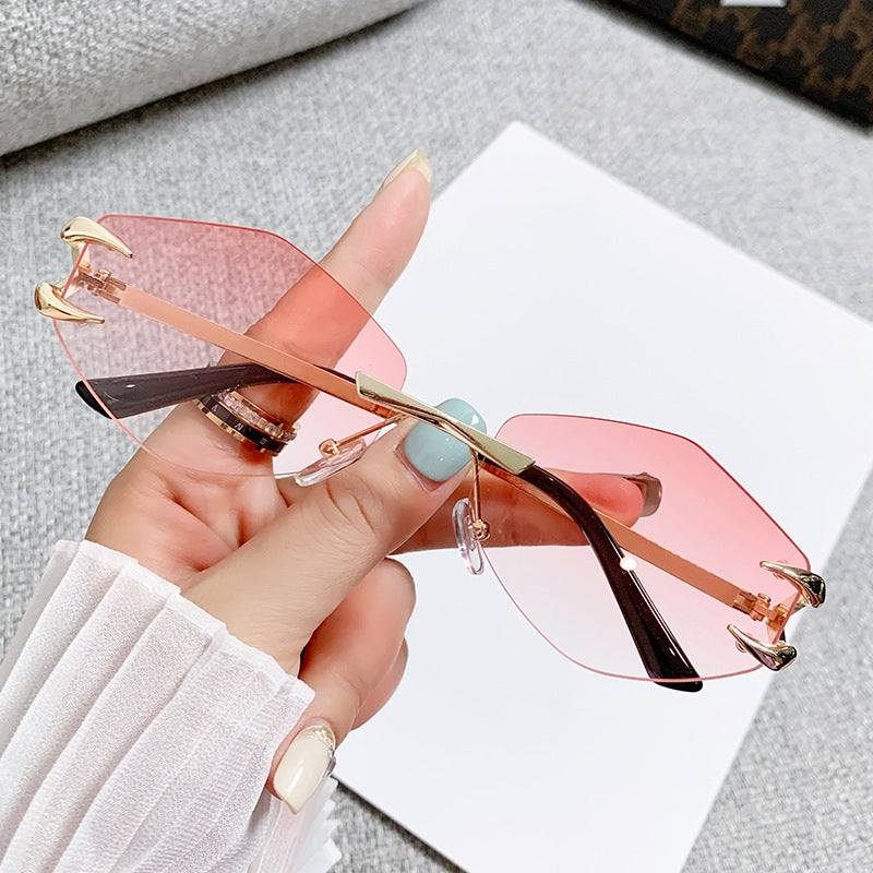 Frameless Grapple Polygonal Sunglasses Hip Hop Trend