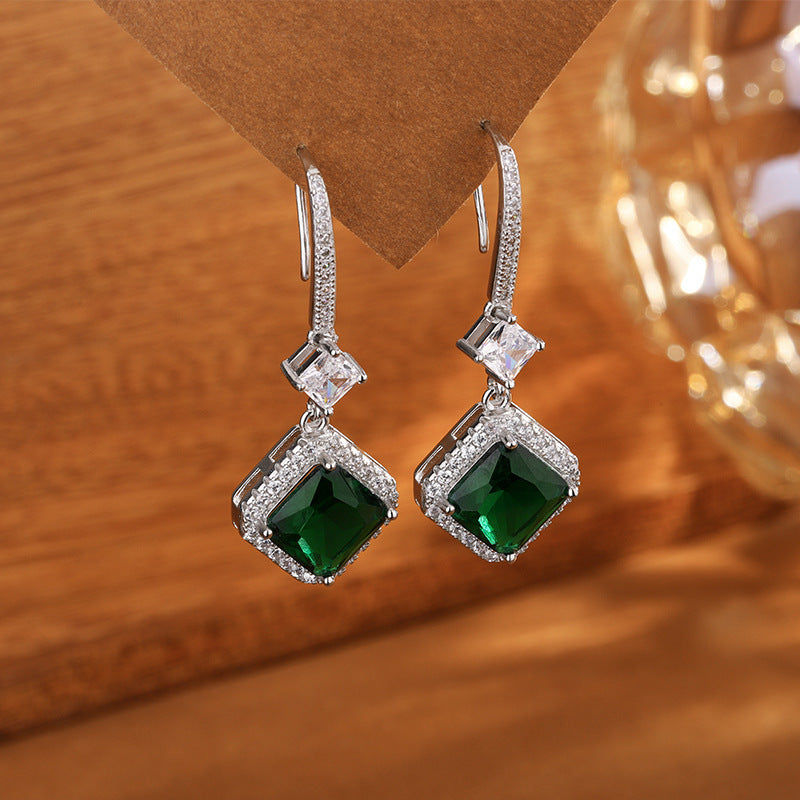 New Style Emerald Yellow Gem Earrings For Women
