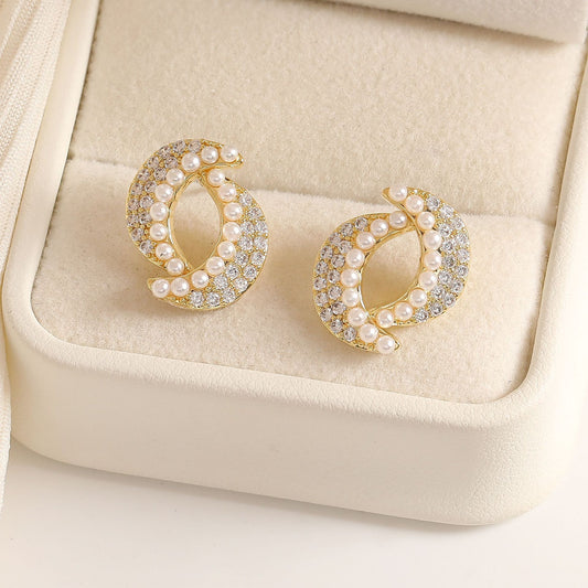 Light Luxury Exquisite Geometric Pearl Ear Studs