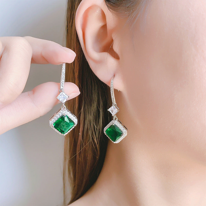 New Style Emerald Yellow Gem Earrings For Women
