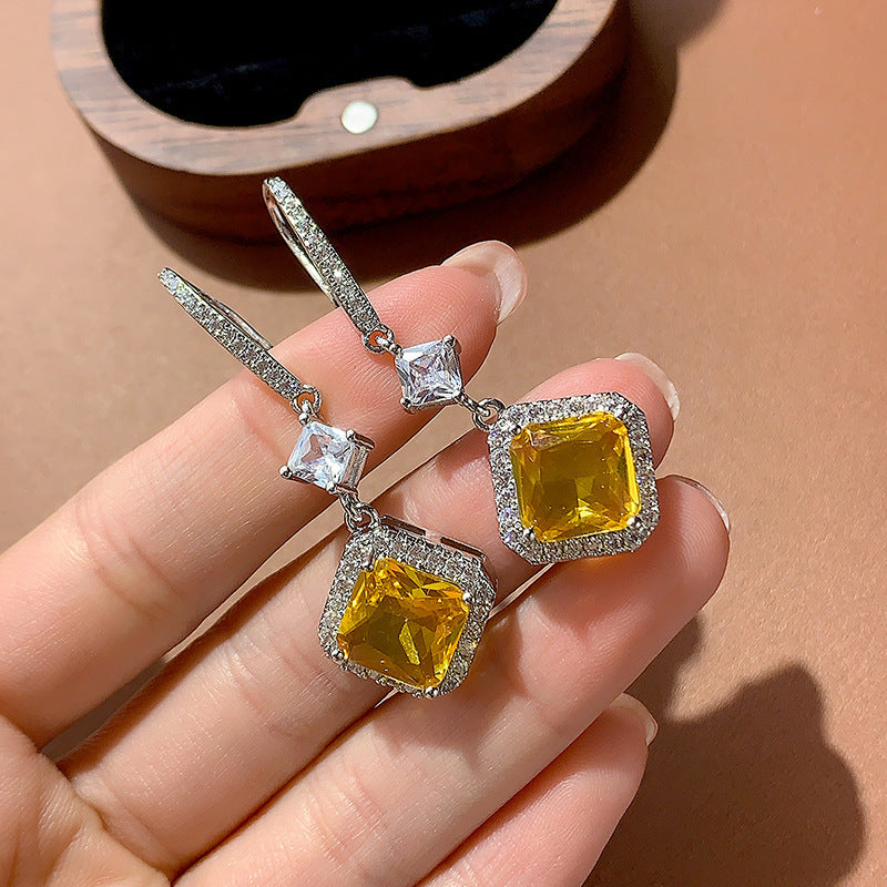 New Style Emerald Yellow Gem Earrings For Women